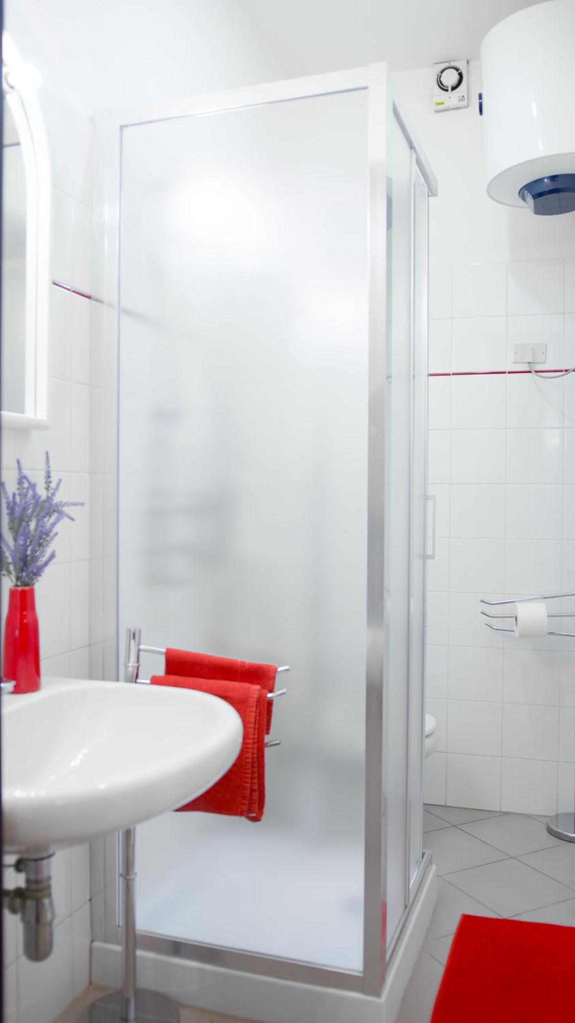 The Relax Apartment - Le Ca De Boron Монтаняна Екстериор снимка